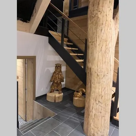 Chalet 15 Pers Le Pourquoi Pas Grand Standing 5 Etoiles Jacuzzi Sauna 5 Chambres Salle De Bains Privatives La Bresse