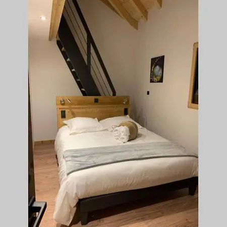 Chalet Chalet 15 Pers Le Pourquoi Pas Grand Standing 5 Etoiles Jacuzzi Sauna 5 Chambres Salle De Bains Privatives