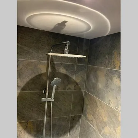 Chalet 15 Pers Le Pourquoi Pas Grand Standing 5 Etoiles Jacuzzi Sauna 5 Chambres Salle De Bains Privatives Chalet *