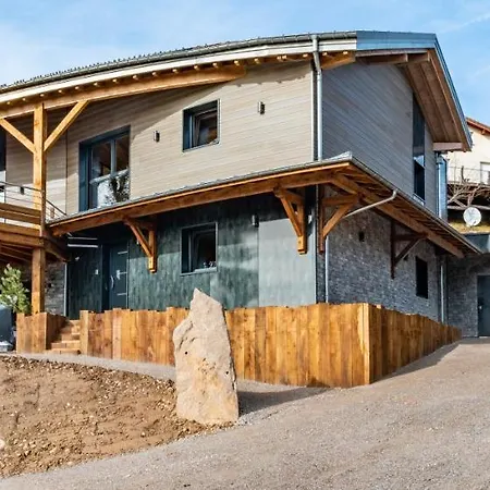 Chalet Chalet 15 Pers Le Pourquoi Pas Grand Standing 5 Etoiles Jacuzzi Sauna 5 Chambres Salle De Bains Privatives La Bresse